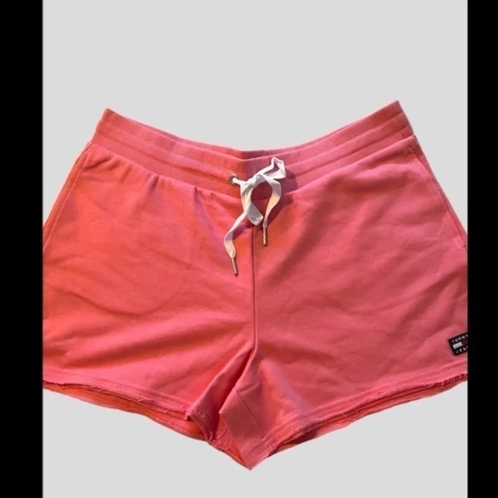 TOMMY JEANS NWT Pink Badge/Logo Knit Drawstring Waist Shorts w/Pockets/LG